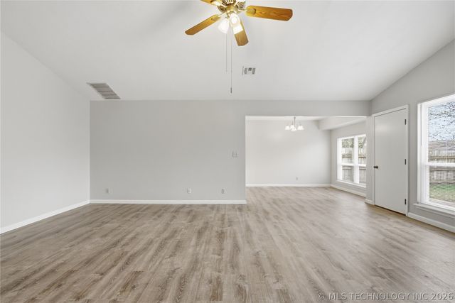 1716 N Butternut Avenue, Broken Arrow, OK 74012