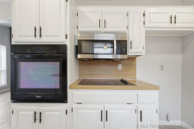 1716 N Butternut Avenue, Broken Arrow, OK 74012