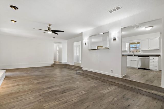 2598 Clark Lane, Paris, TX 75460