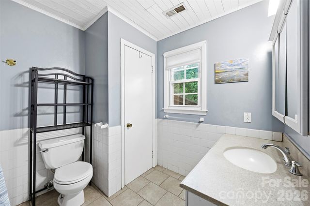 102 Stacybrook Drive SE, Concord, NC 28025