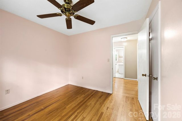102 Stacybrook Drive SE, Concord, NC 28025