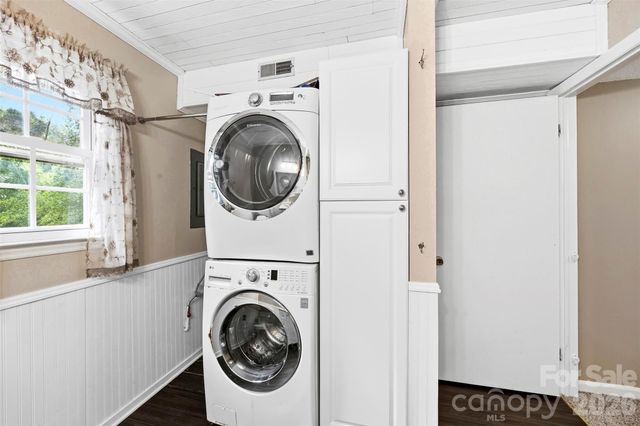 102 Stacybrook Drive SE, Concord, NC 28025
