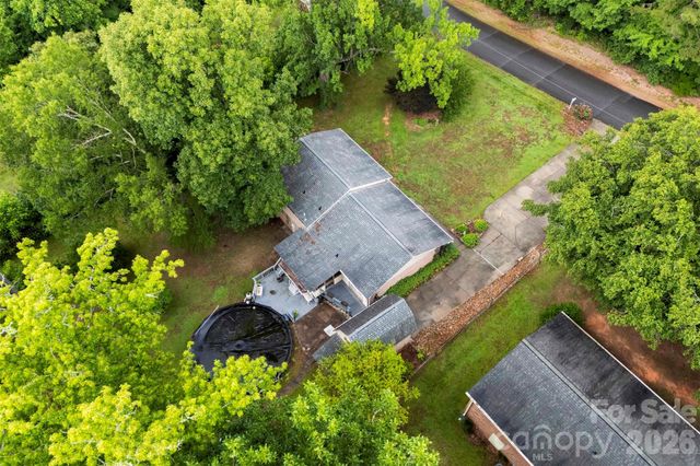 102 Stacybrook Drive SE, Concord, NC 28025