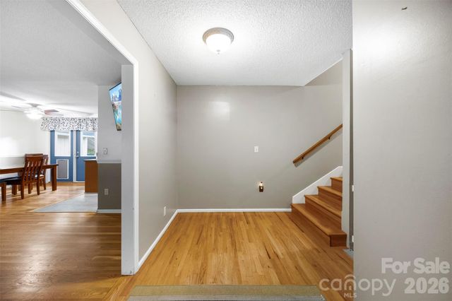 102 Stacybrook Drive SE, Concord, NC 28025