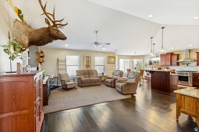1134 S VISTA RIDGE DR, Santaquin, UT 84655
