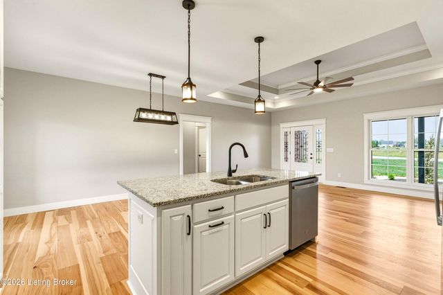 103 Brennan Ct, Shepherdsville, KY 40165