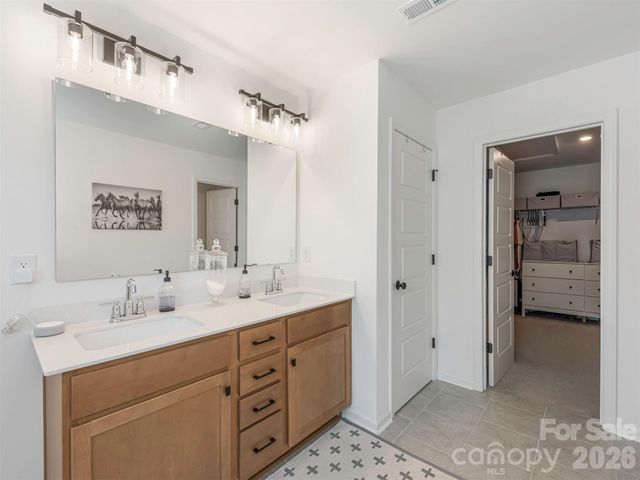 966 Scotch Meadows Loop, Monroe, NC 28110