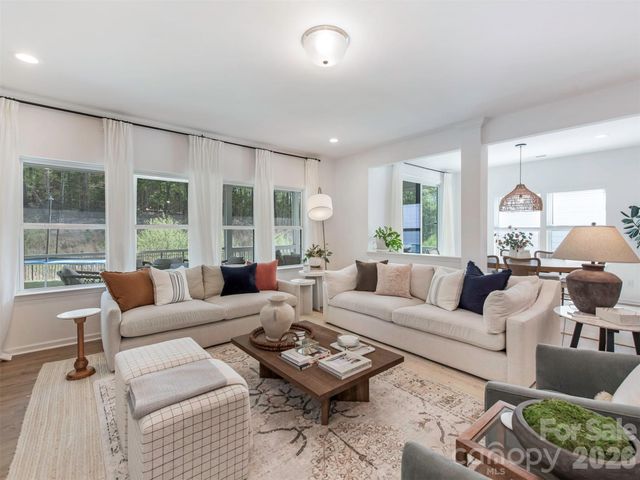 966 Scotch Meadows Loop, Monroe, NC 28110