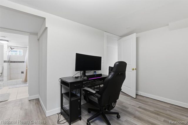 1284 Atkinson Avenue, Bloomfield Hills, MI 48302
