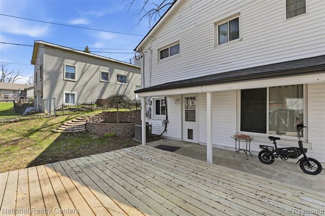 1284 Atkinson Avenue, Bloomfield Hills, MI 48302