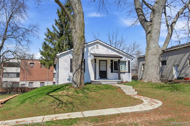1284 Atkinson Avenue, Bloomfield Hills, MI 48302
