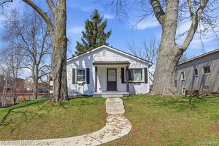 1284 Atkinson Avenue, Bloomfield Hills, MI 48302
