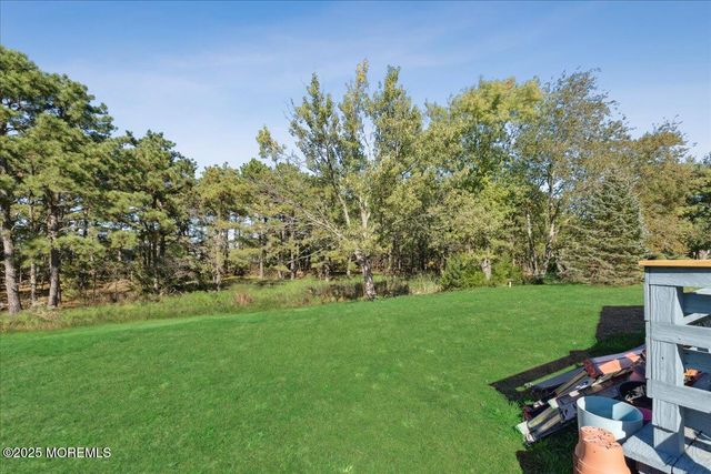 57 Selkirk Avenue, Toms River, NJ 08757