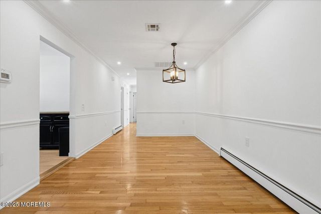 57 Selkirk Avenue, Toms River, NJ 08757