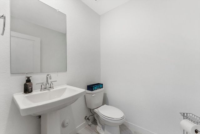405 NW 17th Street, Fort Lauderdale, FL 33311