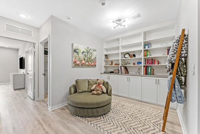 405 NW 17th Street, Fort Lauderdale, FL 33311