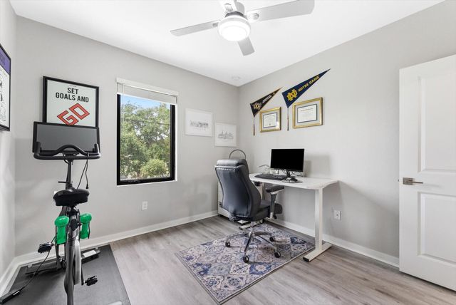 405 NW 17th Street, Fort Lauderdale, FL 33311