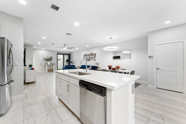 405 NW 17th Street, Fort Lauderdale, FL 33311