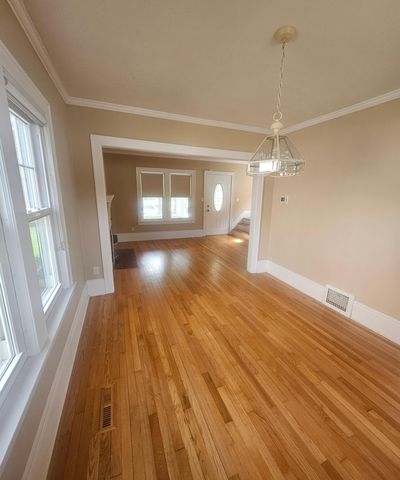 2147 Juliet Avenue, Saint Paul, MN 55105