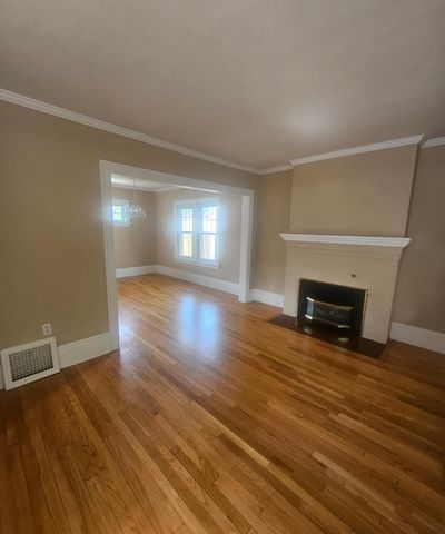 2147 Juliet Avenue, Saint Paul, MN 55105