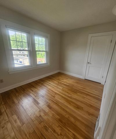 2147 Juliet Avenue, Saint Paul, MN 55105