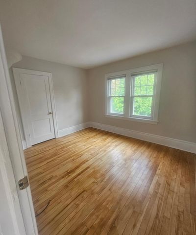 2147 Juliet Avenue, Saint Paul, MN 55105