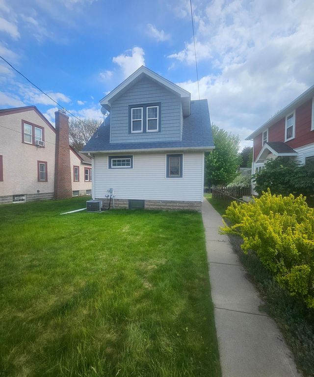 2147 Juliet Avenue, Saint Paul, MN 55105 — photo 3