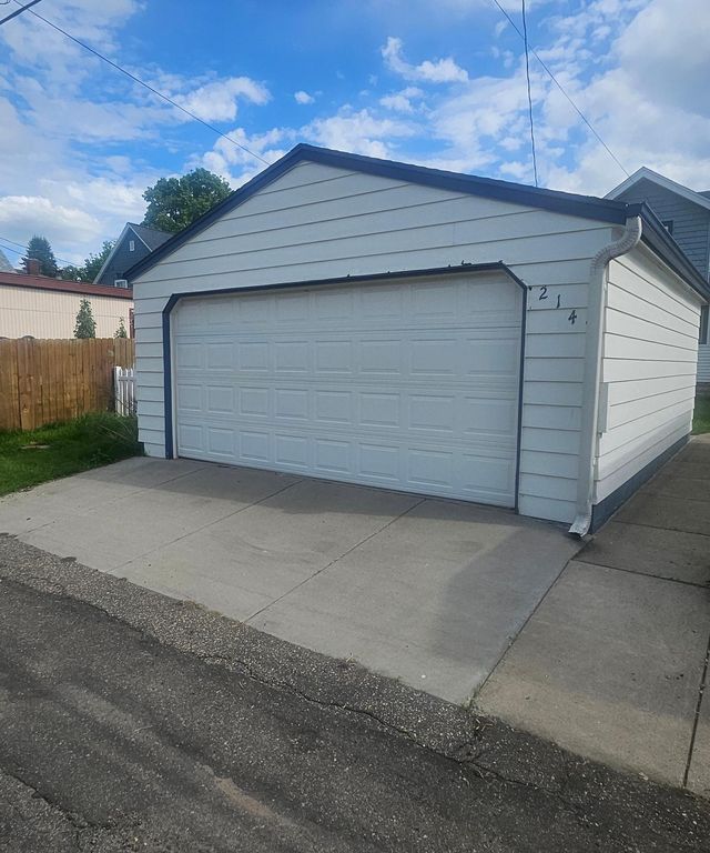 2147 Juliet Avenue, Saint Paul, MN 55105 — photo 5