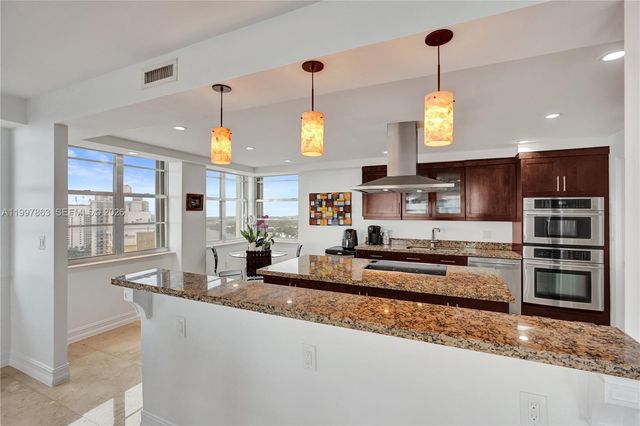 5660 Collins Ave 20B, Miami Beach, FL 33140