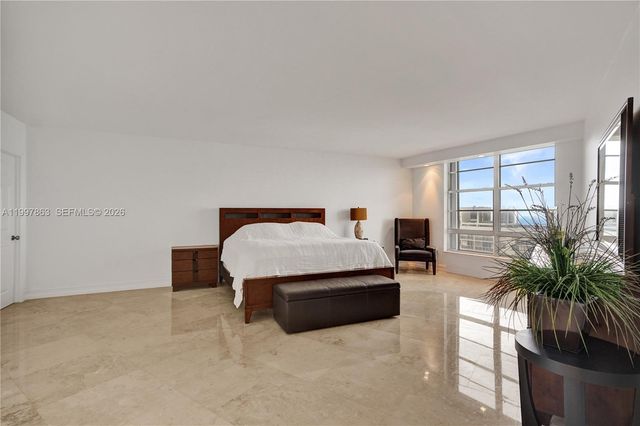 5660 Collins Ave 20B, Miami Beach, FL 33140