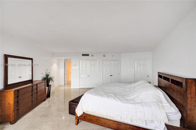 5660 Collins Ave 20B, Miami Beach, FL 33140