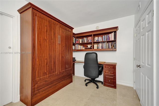 5660 Collins Ave 20B, Miami Beach, FL 33140