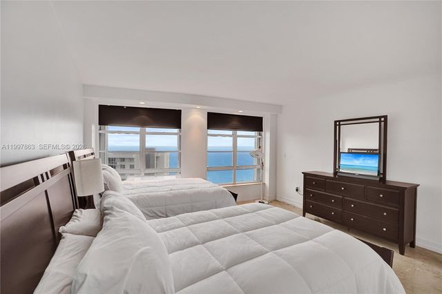 5660 Collins Ave 20B, Miami Beach, FL 33140