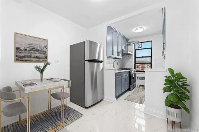 84-19 51st Avenue 3J, Elmhurst, NY 11373