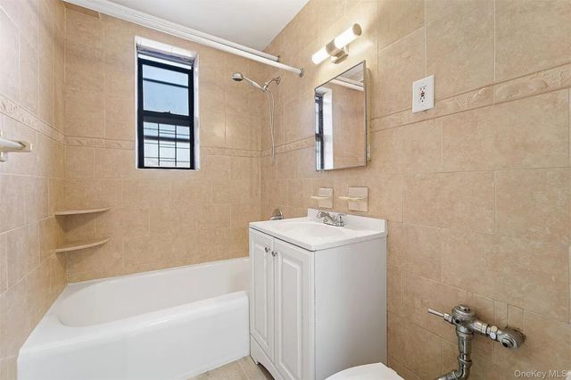 84-19 51st Avenue 3J, Elmhurst, NY 11373