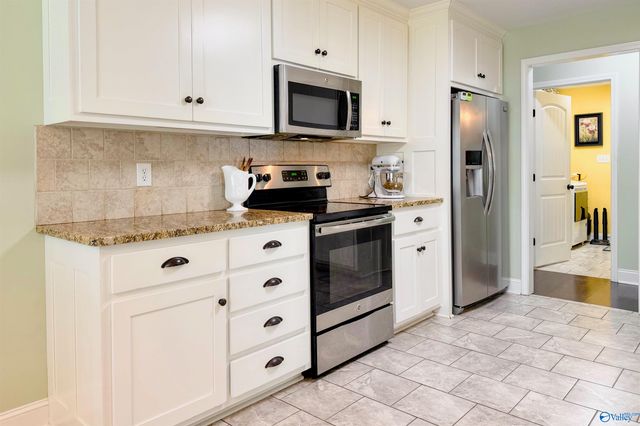 3608 Little Drive, Hartselle, AL 35640