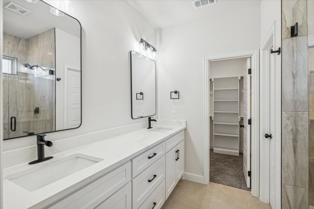 5627 Barkridge Drive, Granbury, TX 76048