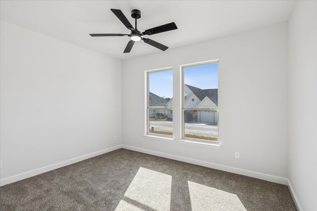 5627 Barkridge Drive, Granbury, TX 76048