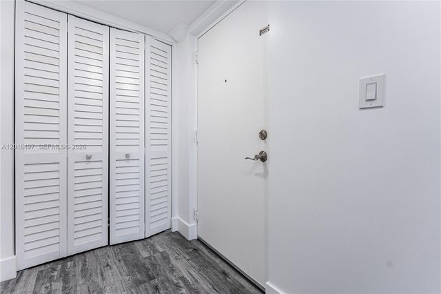 8340 Harding Ave 201, Miami Beach, FL 33141