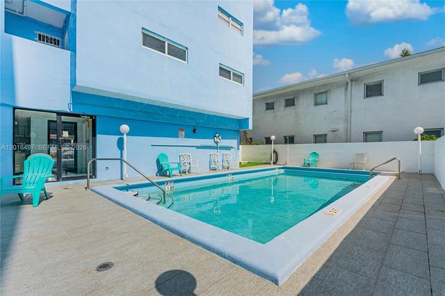 8340 Harding Ave 201, Miami Beach, FL 33141