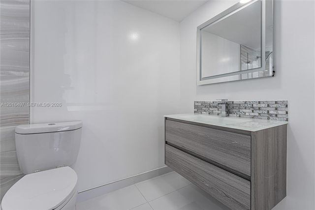 8340 Harding Ave 201, Miami Beach, FL 33141