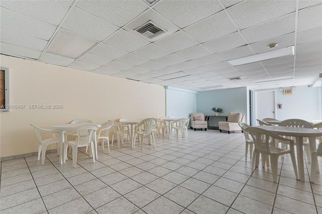 8340 Harding Ave 201, Miami Beach, FL 33141