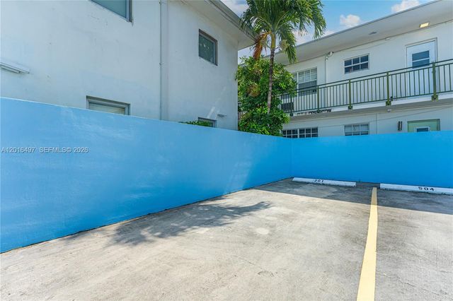 8340 Harding Ave 201, Miami Beach, FL 33141