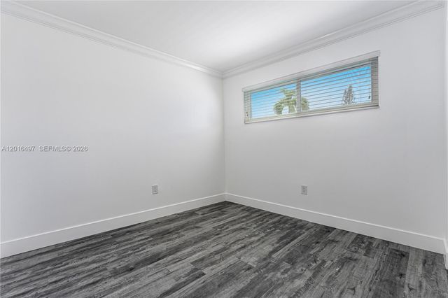 8340 Harding Ave 201, Miami Beach, FL 33141