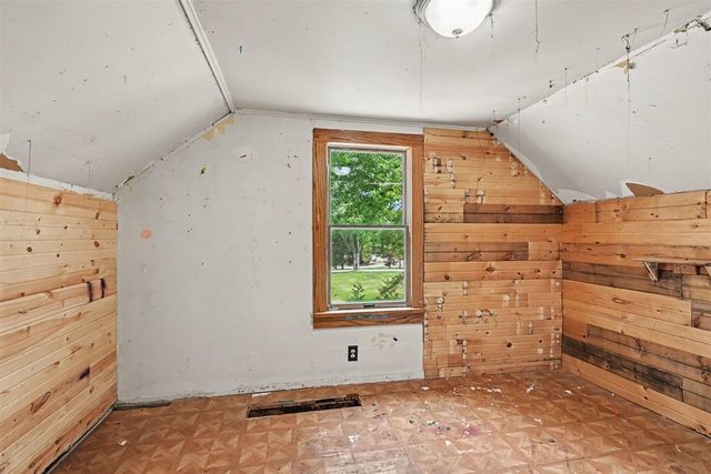 14525 Lakeshore Avenue, Grand Haven, MI 49417