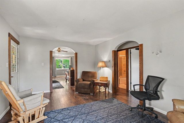 14525 Lakeshore Avenue, Grand Haven, MI 49417