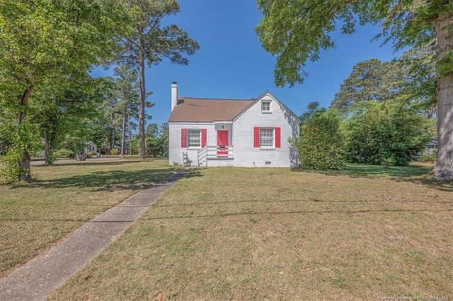 2201 N McMillan Ave, Lumberton, NC 28358