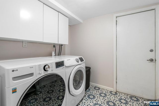 29 Grandview Drive, Woodland Park, NJ 07424