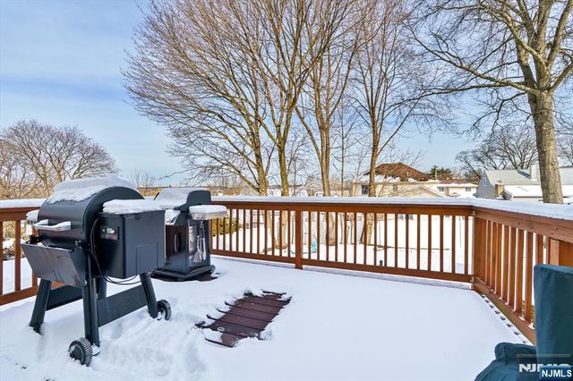 29 Grandview Drive, Woodland Park, NJ 07424