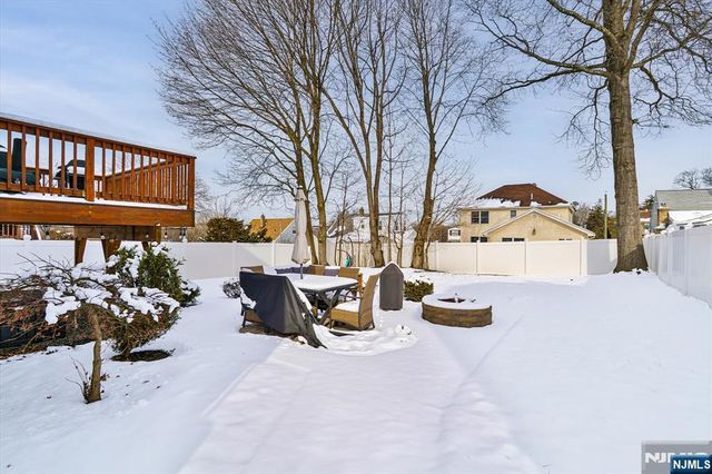 29 Grandview Drive, Woodland Park, NJ 07424